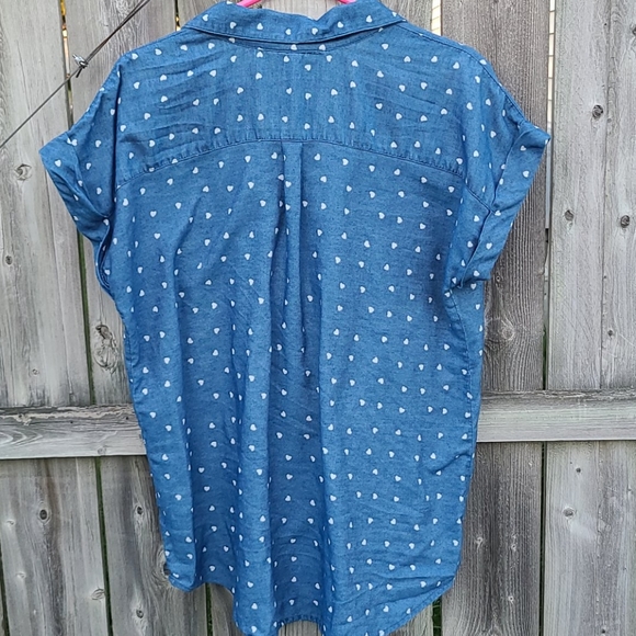 Button Down Shirt Blue Chambray White Hearts - Picture 3 of 3